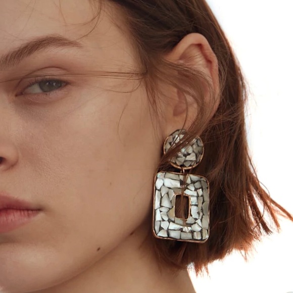 Geometric shell earrings - Picture 5 of 5